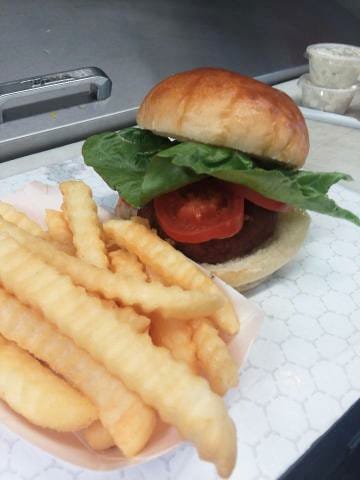 OLD SALT SANDWICHES AND SUCH FOOD TRUCK