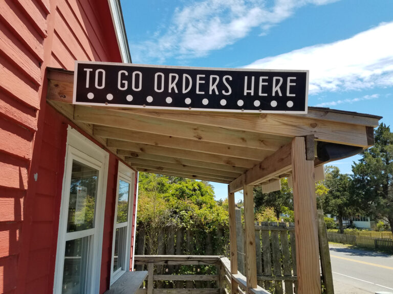 RESTAURANTS AND PUBS